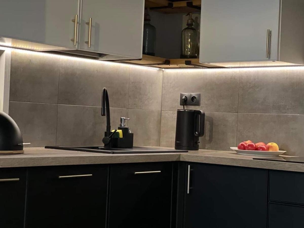 “apartcalm - Like At Home” - Close To Subway Appartement Warschau
