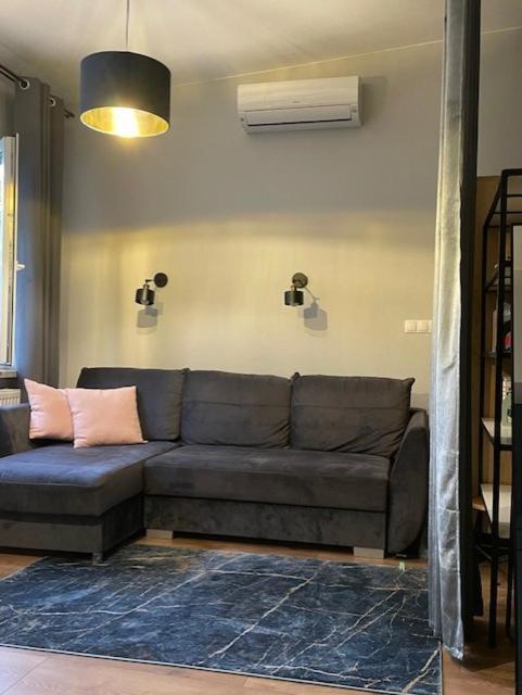 “apartcalm - Like At Home” - Close To Subway Apartment Warsaw